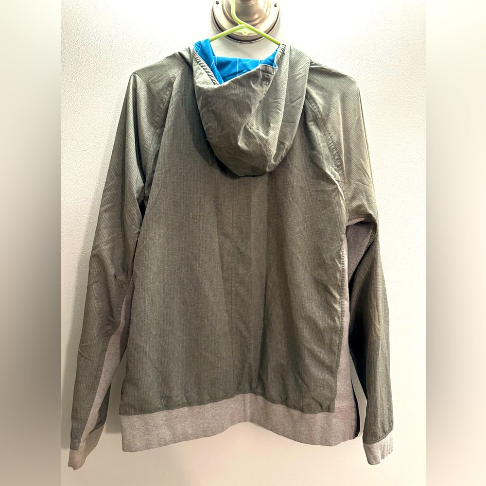 Lululemon rare aqua teal hoodie